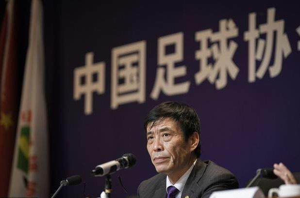 陈戌源人民日报刊文：让大家看到足球的进步与希望